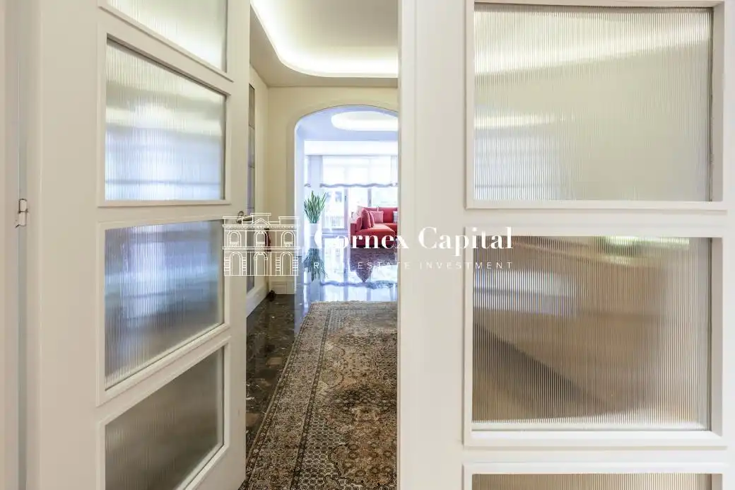 Piso en venta en Barcelona con Aire acondicionado, Terraza y Trastero