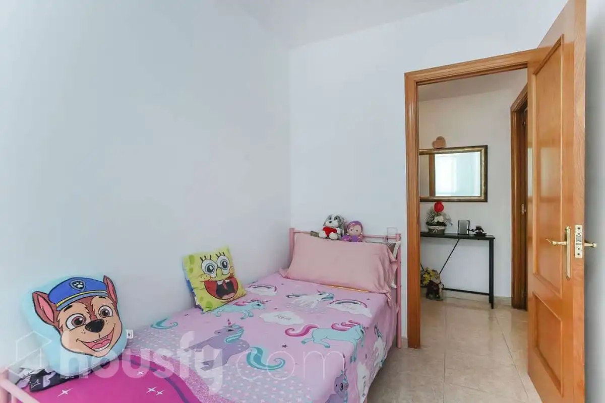 Schlafzimmer von Wohnung zum Verkauf in Tordera mit Klimaanlage, Heizung und Terrasse