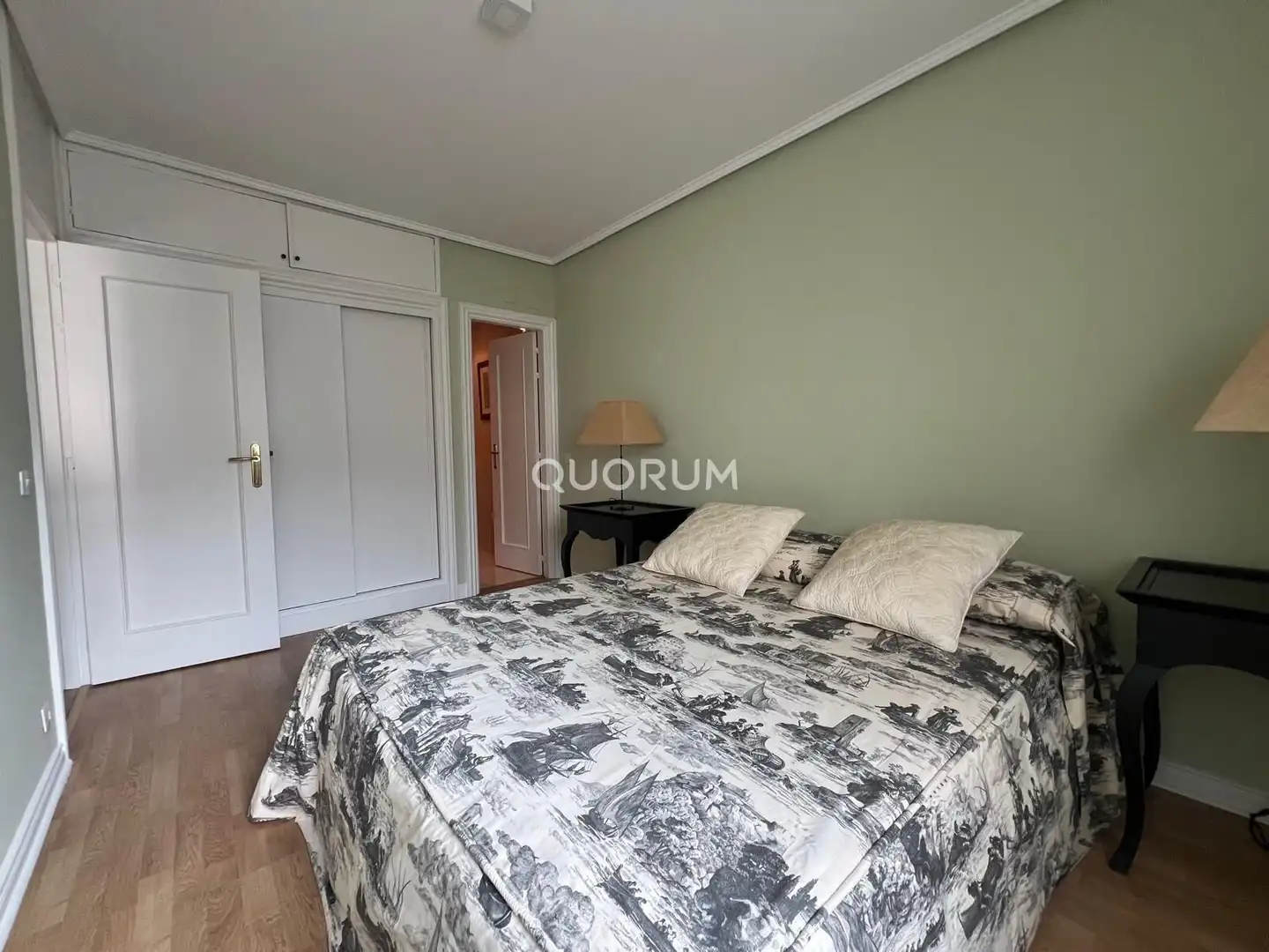 Habitación de Piso de alquiler en Bilbao  con Amueblado