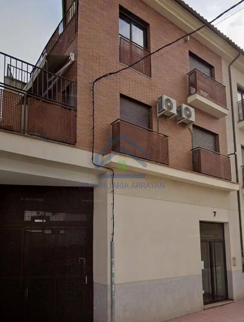 Piso con terraza en venta en Ogíjares, imagen 2