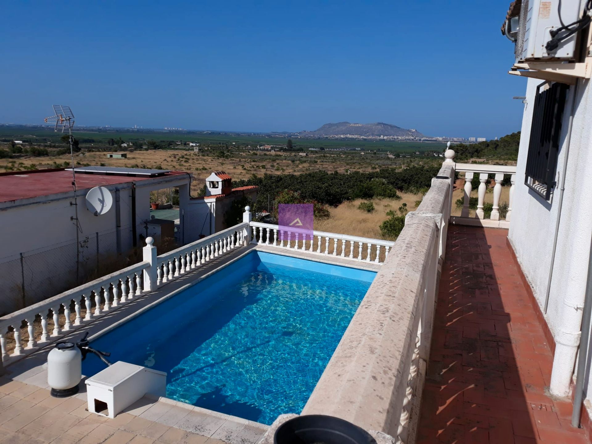 Piscina de Casa o xalet en venda en Llaurí amb Balcó