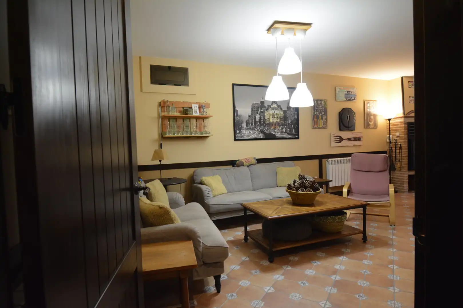 Wohnzimmer von Country house zum Verkauf in Robledillo de Mohernando mit Klimaanlage, Privatgarten und Terrasse