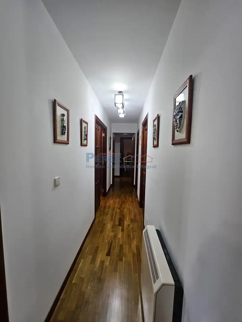 Piso de alquiler en Fene con Calefacción, Parquet y Trastero