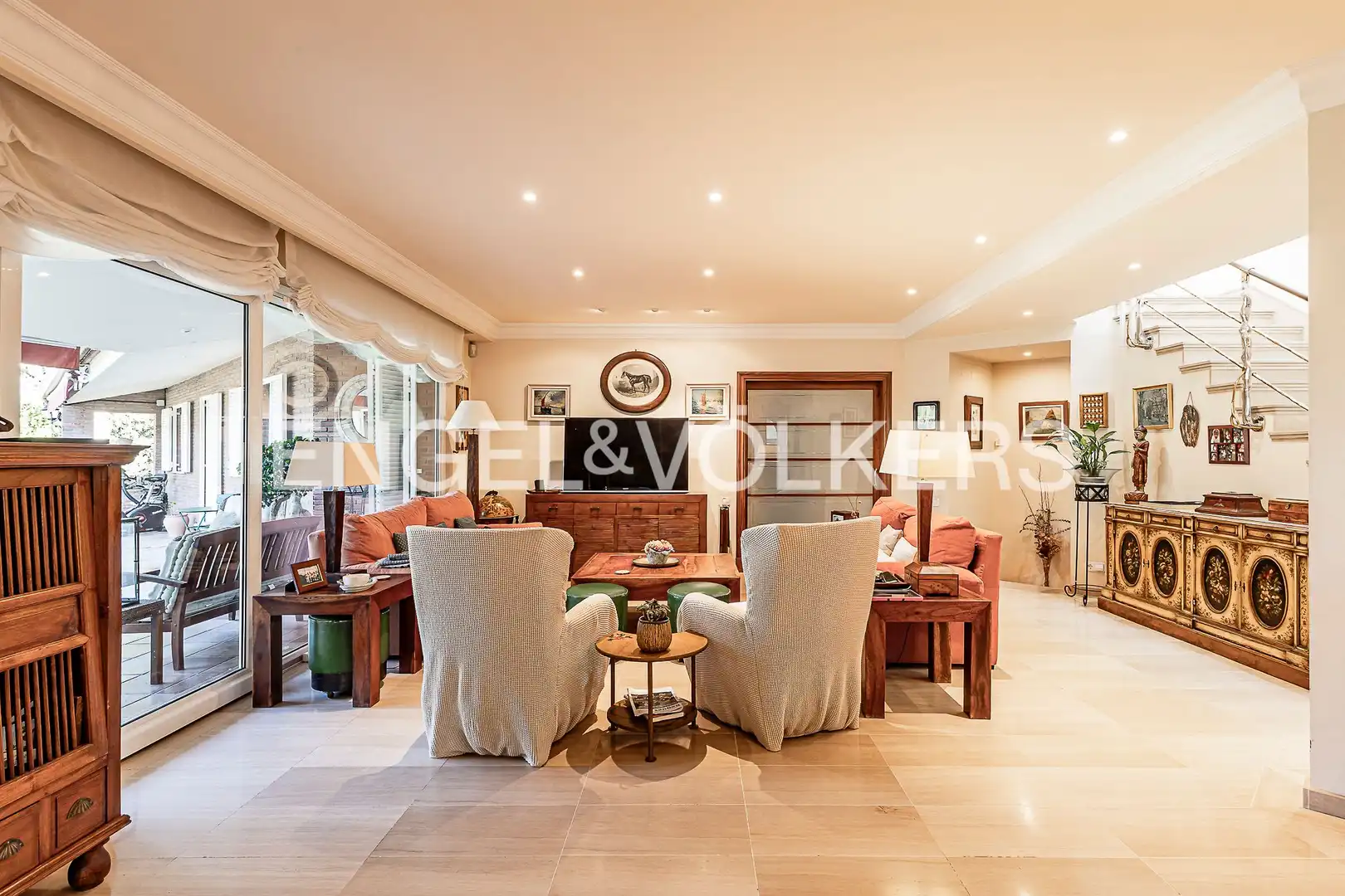 Sala d'estar de Casa o xalet en venda en Begues amb Calefacció, Jardí privat i Parquet