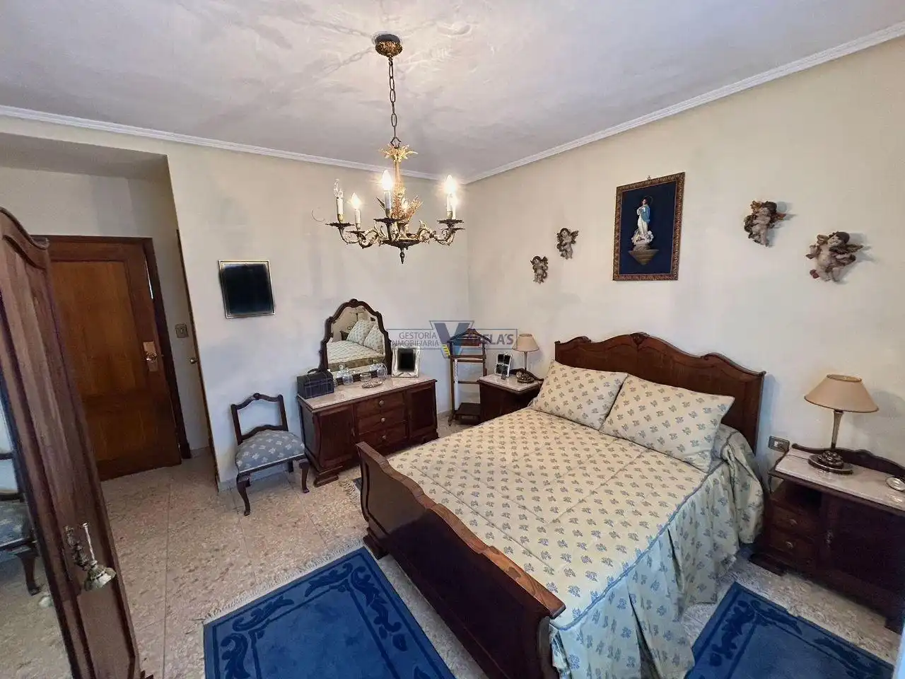 Habitación de Casa o chalet en venta en Ourense Capital  con Calefacción, Jardín privado y Terraza