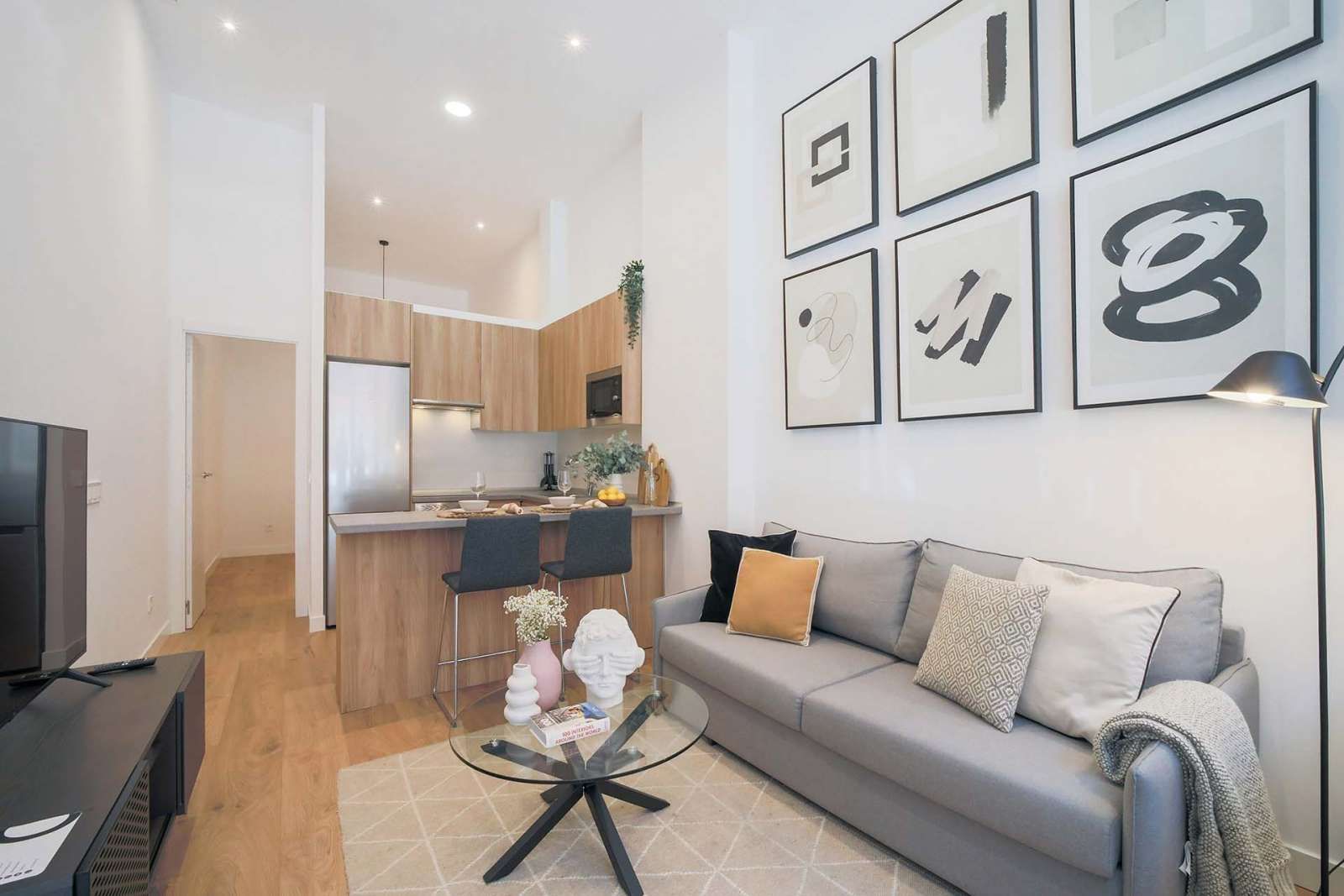 Study to share in Ciudad Jardín