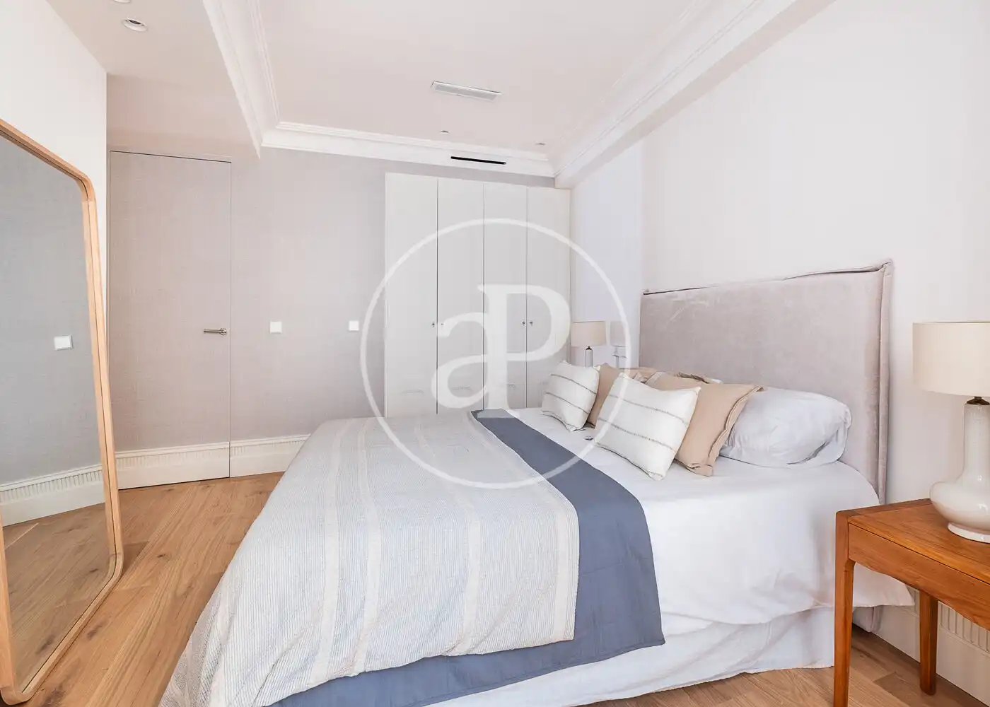 Schlafzimmer von Wohnung zum Verkauf in Madrid mit Klimaanlage, Heizung und Terrasse