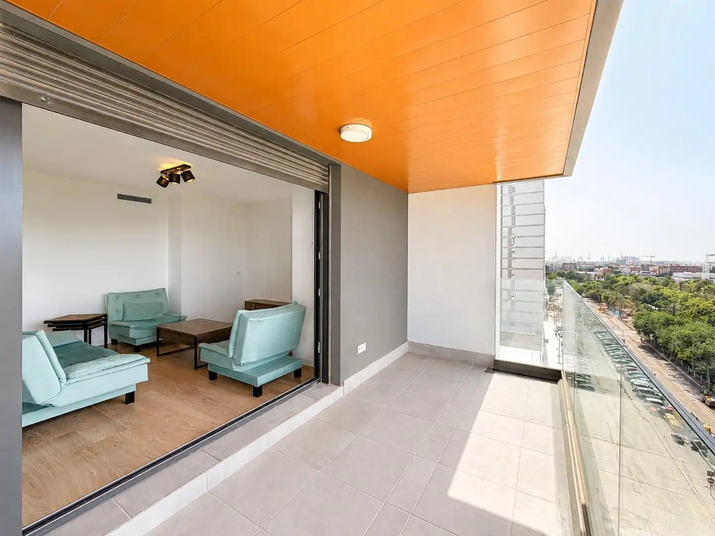Terrasse von Wohnung zur Miete in Valencia mit Klimaanlage, Terrasse und Balkon