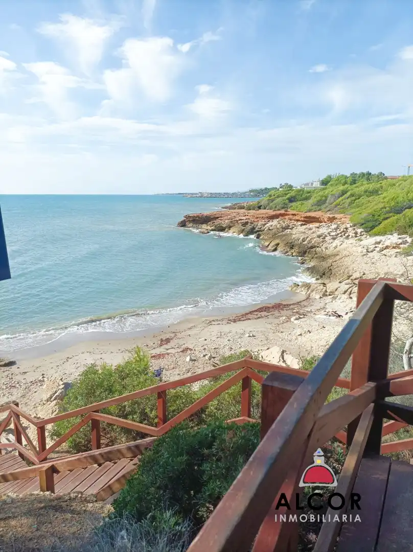 Piso en venta en Alcalà de Xivert con Terraza, Amueblado y Balcón