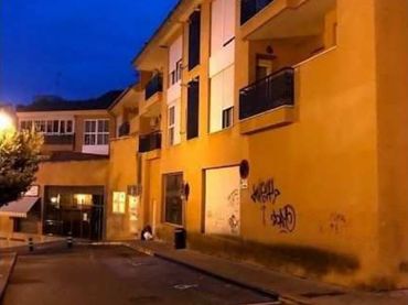Local comercial en venda a Av Maruja Garrido
