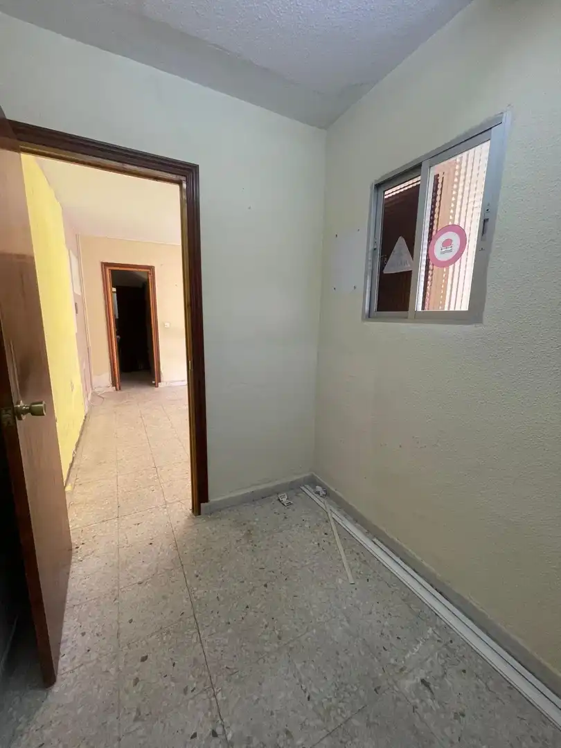 Local de alquiler en Fuenlabrada con Aire acondicionado