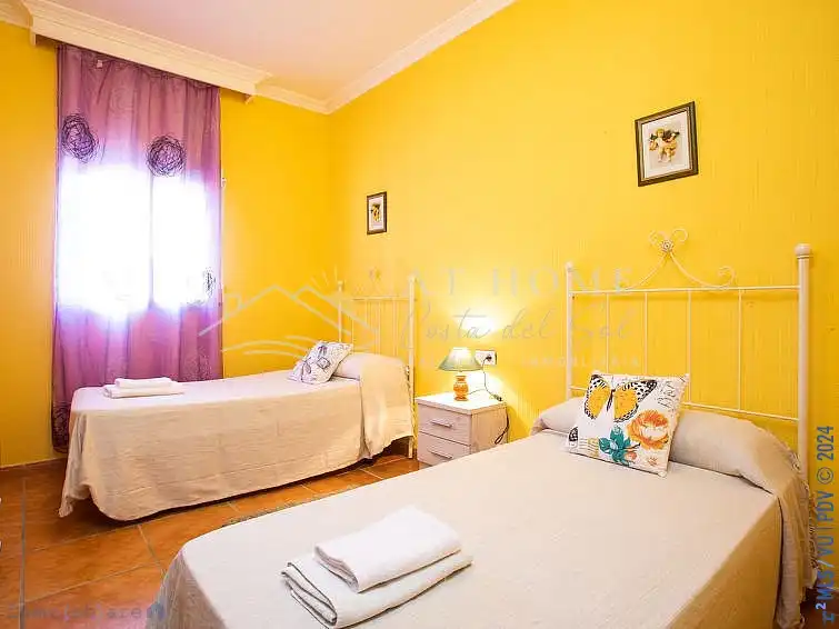 Chalet con piscina en venta en Centro, imagen 10