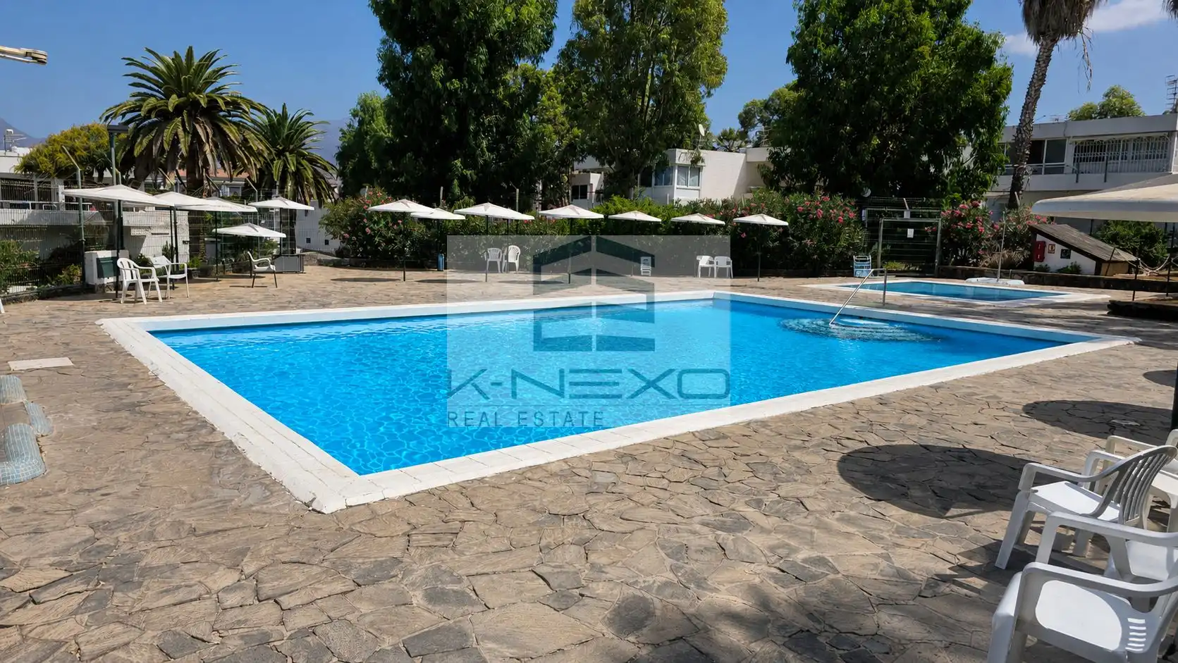 Piscina de Piso en venta en Arona con Terraza y Piscina