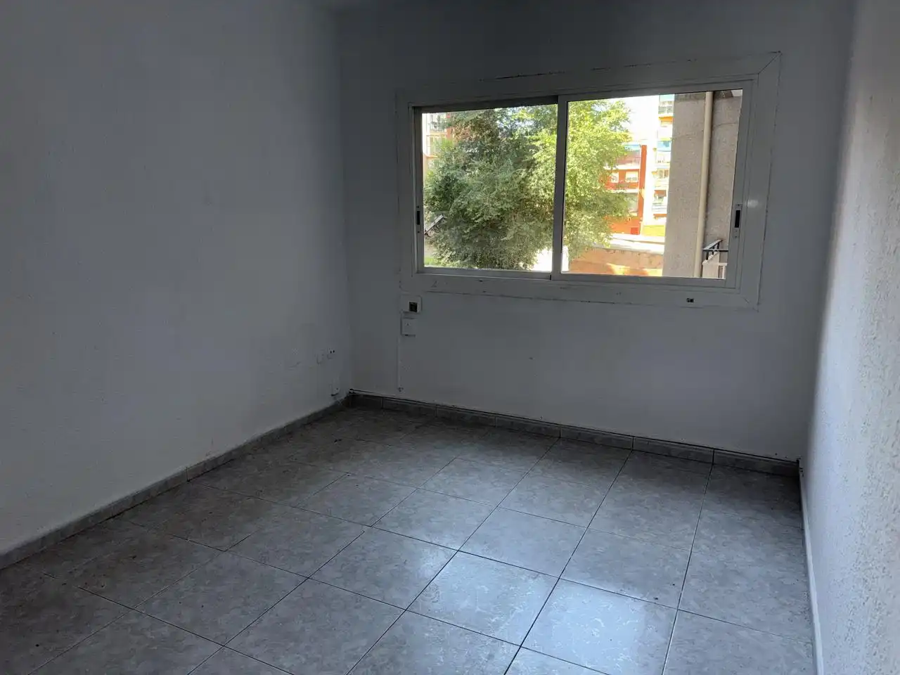 Dormitori de Pis en venda en Sant Adrià de Besòs