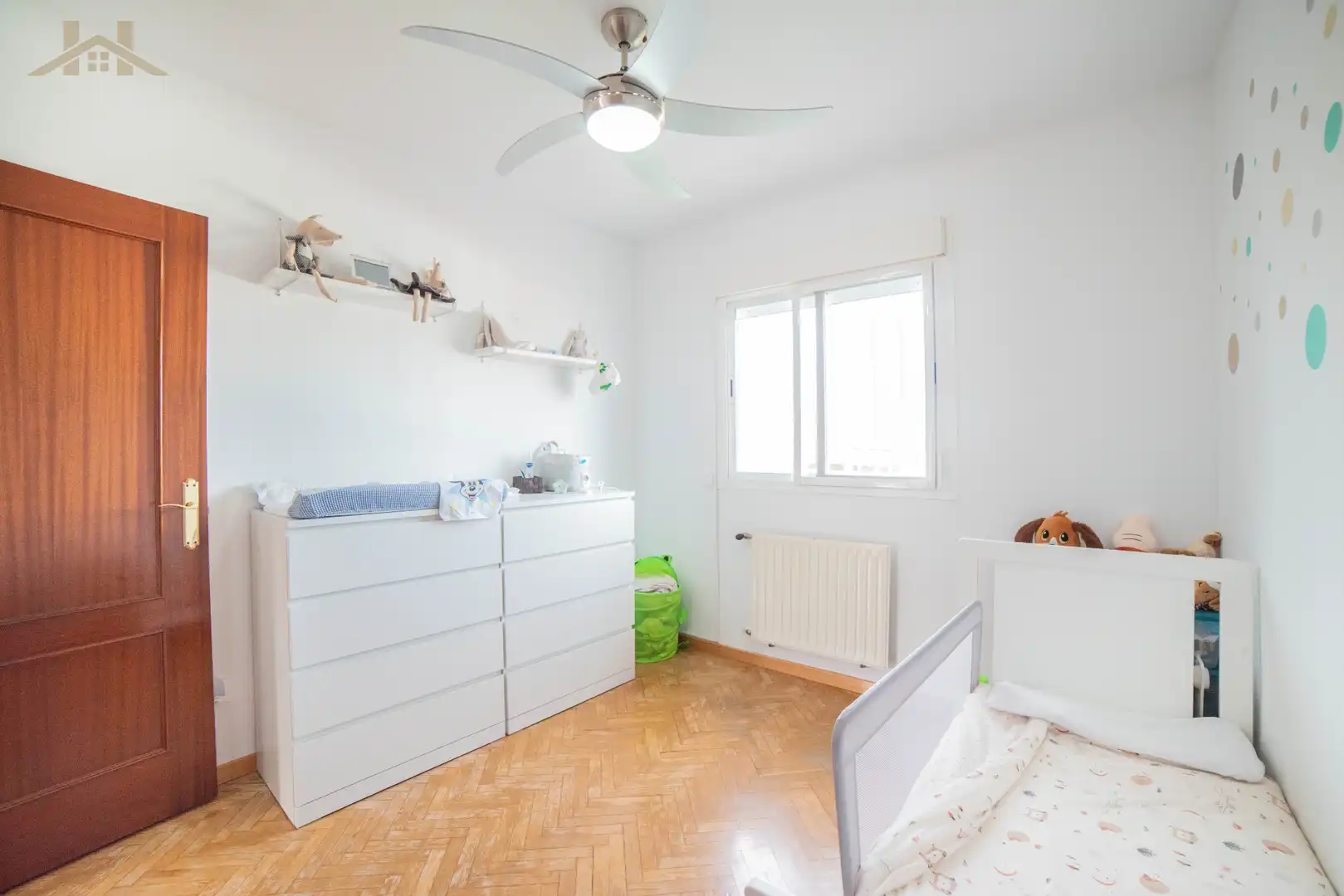 Habitación de Casa adosada en venta en Ciempozuelos con Aire acondicionado, Calefacción y Jardín privado