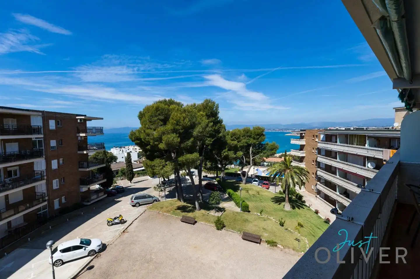 Vista exterior de Piso en venta en Salou con Terraza, Amueblado y Piscina comunitaria