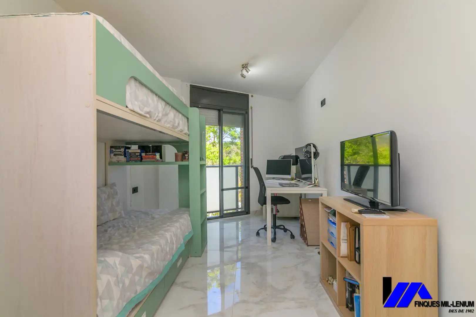 Habitación de Dúplex en venta en Gavà con Aire acondicionado, Calefacción y Parquet