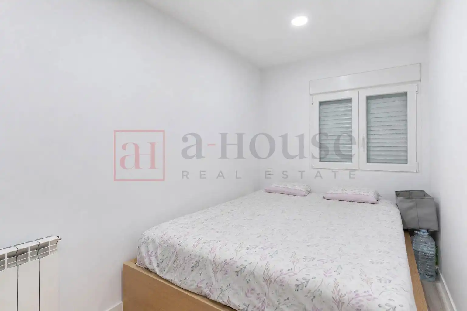 Bedroom of Flat for sale in Madrid  with Heating and Furnished