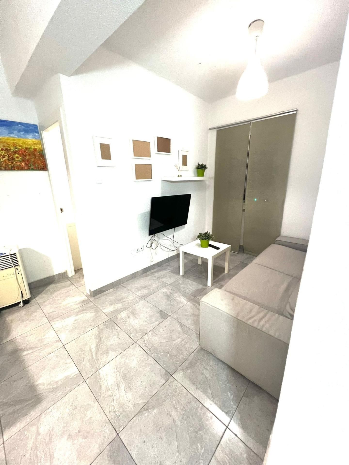 Flat to rent in Calle MANUEL RUIZ MAGRO, Carrús Este