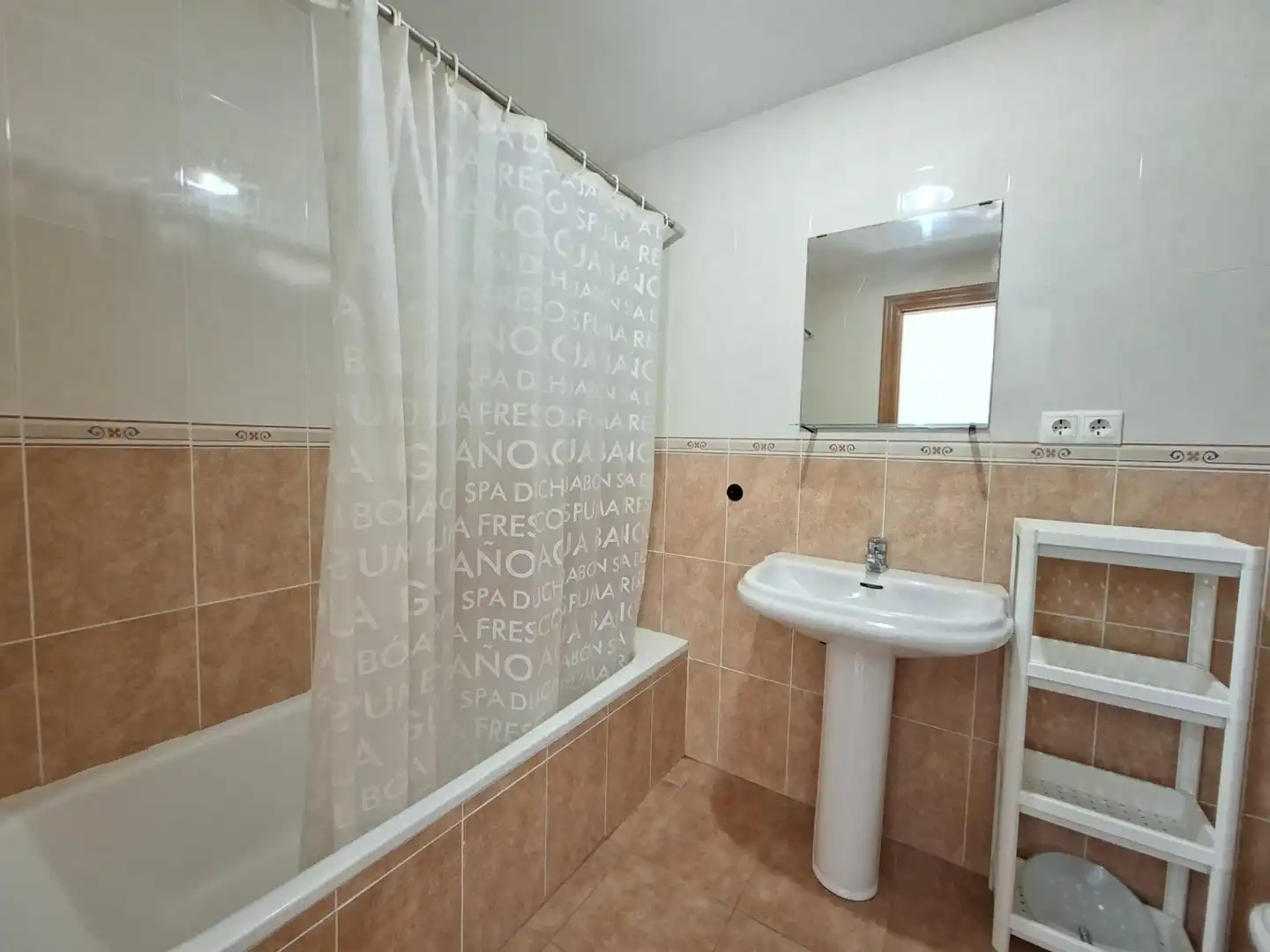 Penthouse with terrace to rent in Calle ROSARIO, imagen 15