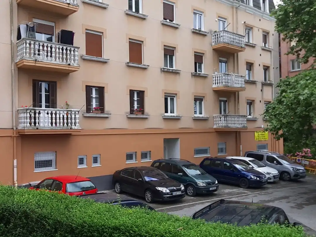 Aparcament de Traster de lloguer en Donostia - San Sebastián 