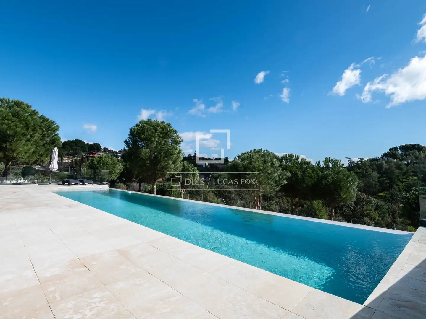 Piscina de Casa o chalet en venta en Torrelodones con Jardín privado, Terraza y Trastero