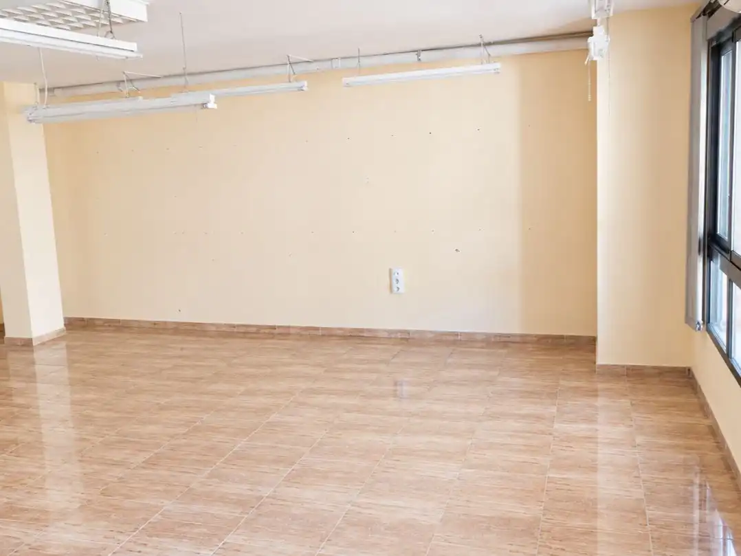 Oficina en venta en Jumilla, Murcia