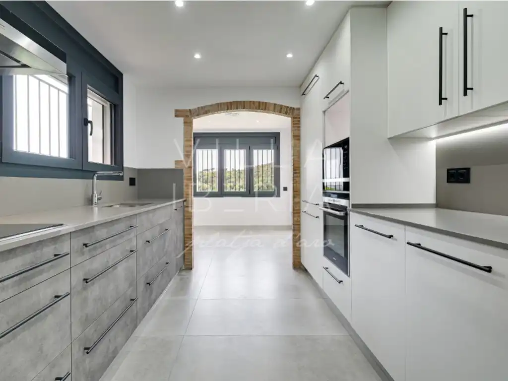 Kitchen of Houses for sale in Castell d'Aro, Platja d'Aro i s'Agaró  with Swimming Pool