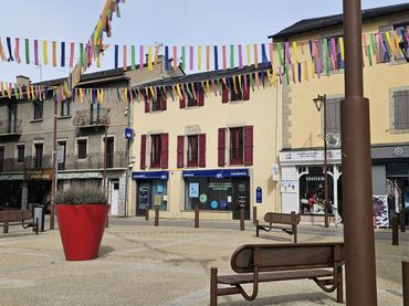 Local comercial en venta en Bourg - Madame