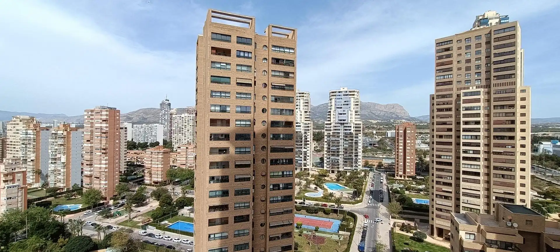 Exterior view of Apartments for sale in Benidorm  with Air Conditioner, Private garden and Terrace
