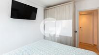Bedroom of Flat for sale in  Barcelona Capital  with Air Conditioner, Furnished and Oven