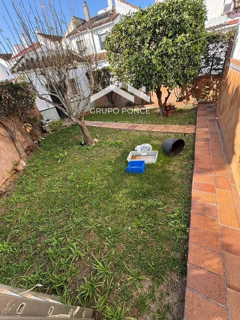 Garten von Einfamilien-Reihenhaus zum Verkauf in Jerez de la Frontera mit Klimaanlage