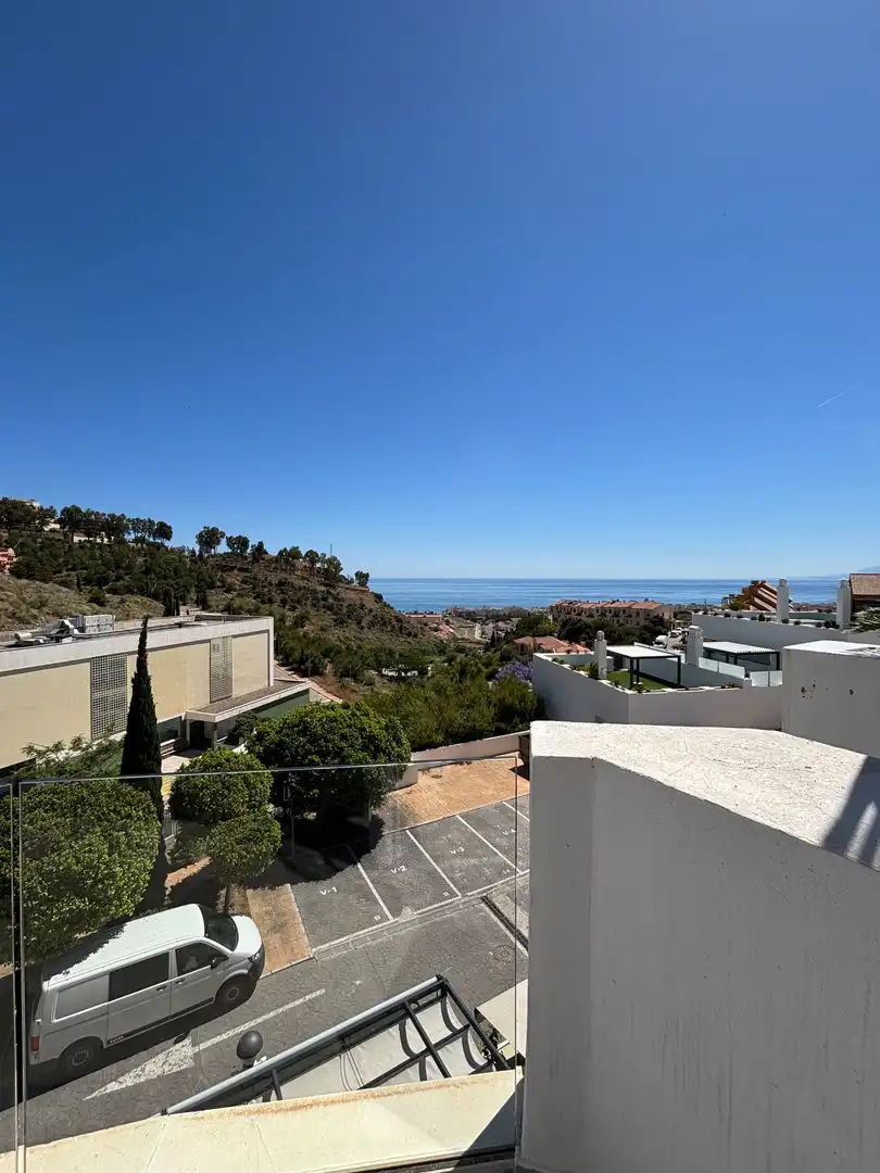 Àtic amb piscina en venda a torrox, imagen 2