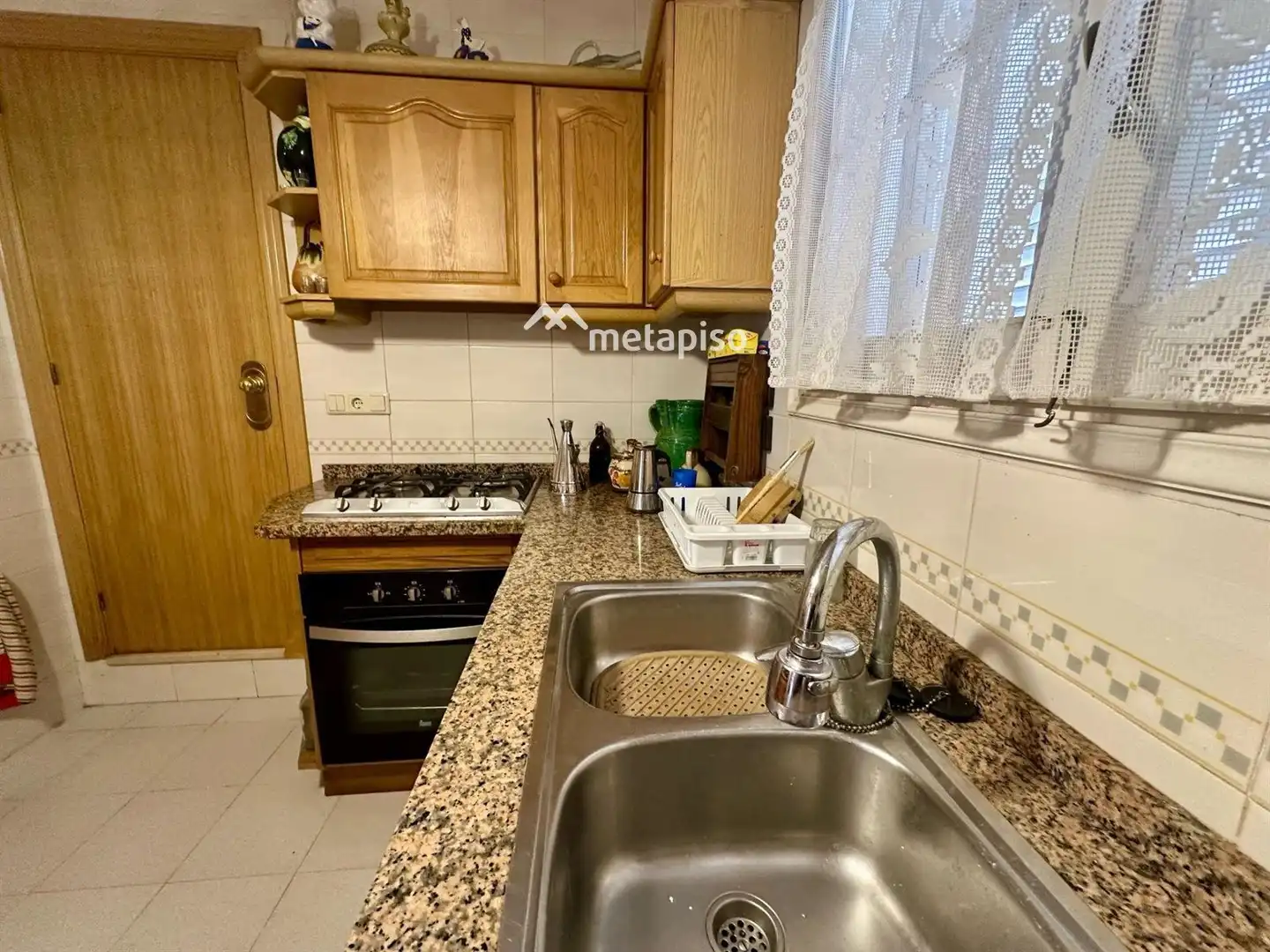 Cuina de Casa o xalet en venda en El Vendrell amb Terrassa, Traster i Piscina