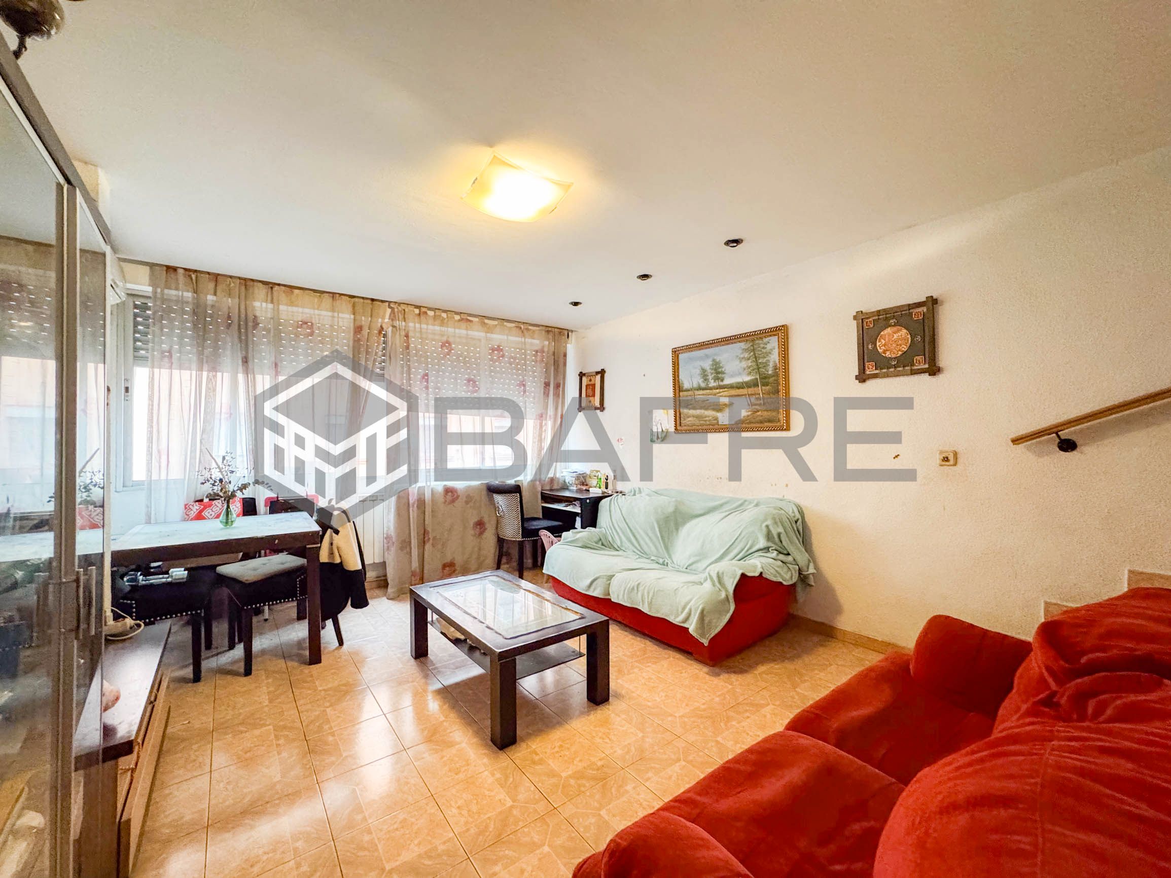 Living room of Duplex for sale in  Madrid Capital  with Air Conditioner and Heating