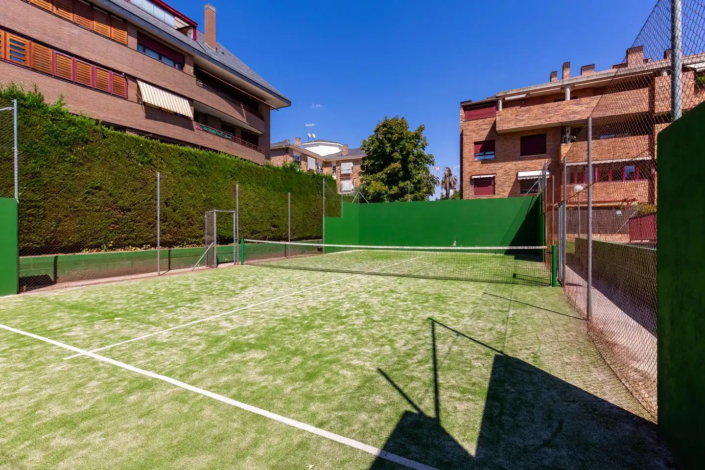 Jardí de Pis en venda en Majadahonda amb Aire condicionat, Calefacció i Terrassa