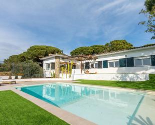 Piscina de Casa o xalet en venda en Sant Vicenç de Montalt amb Aire condicionat, Calefacció i Jardí privat