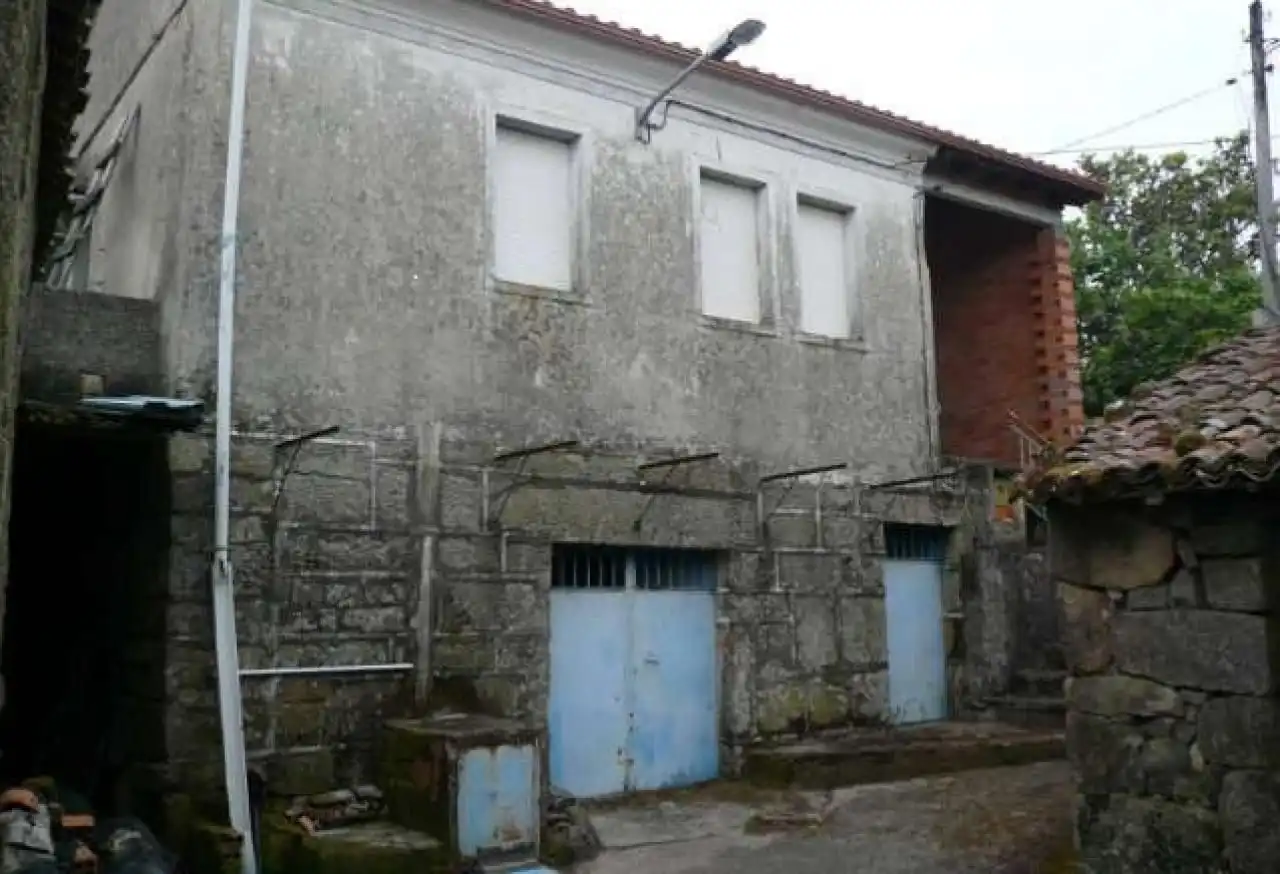 Casa en venta en Amoeiro, imagen 2