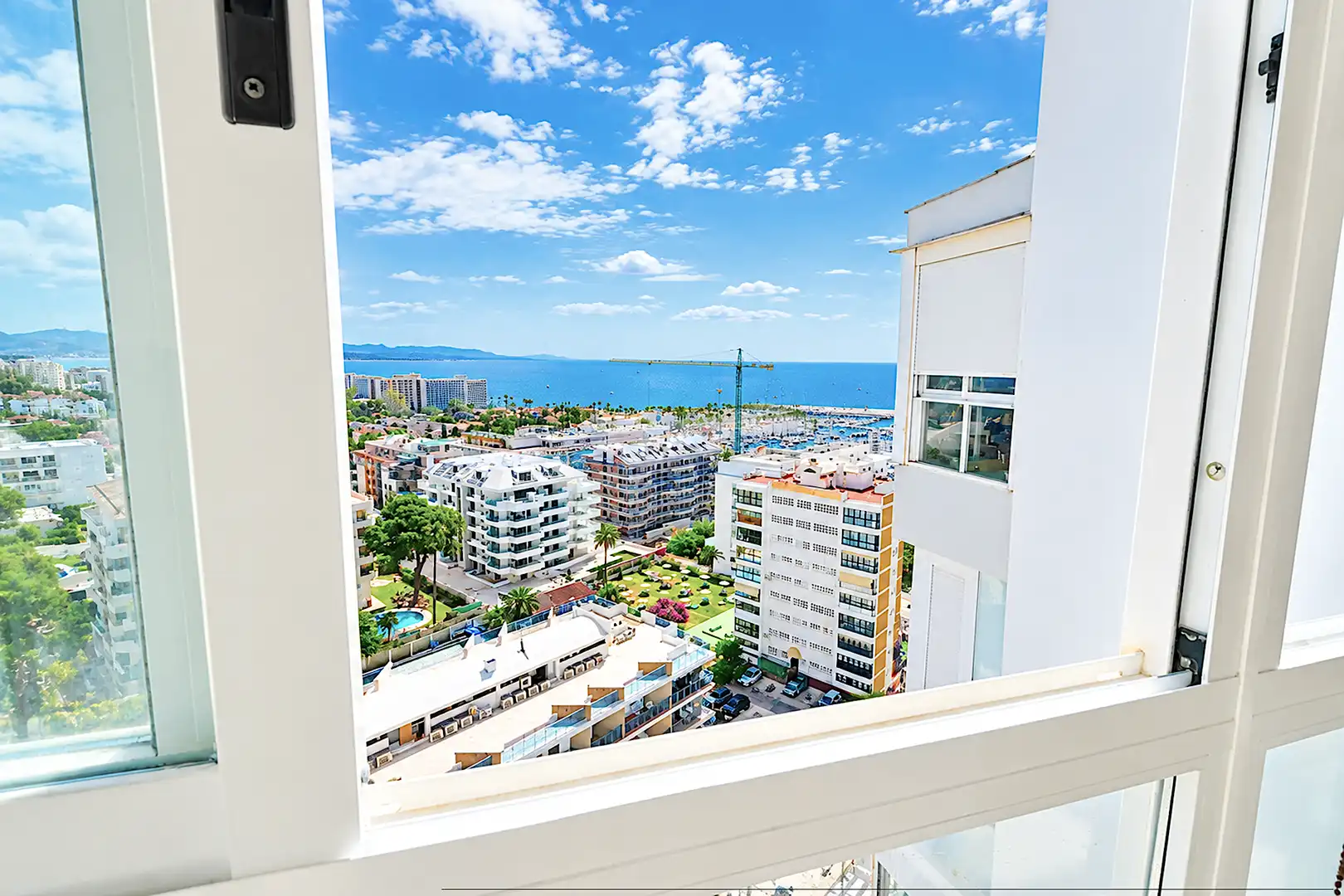 Apartment with terrace for sale in Puerto Marina, imagen 7