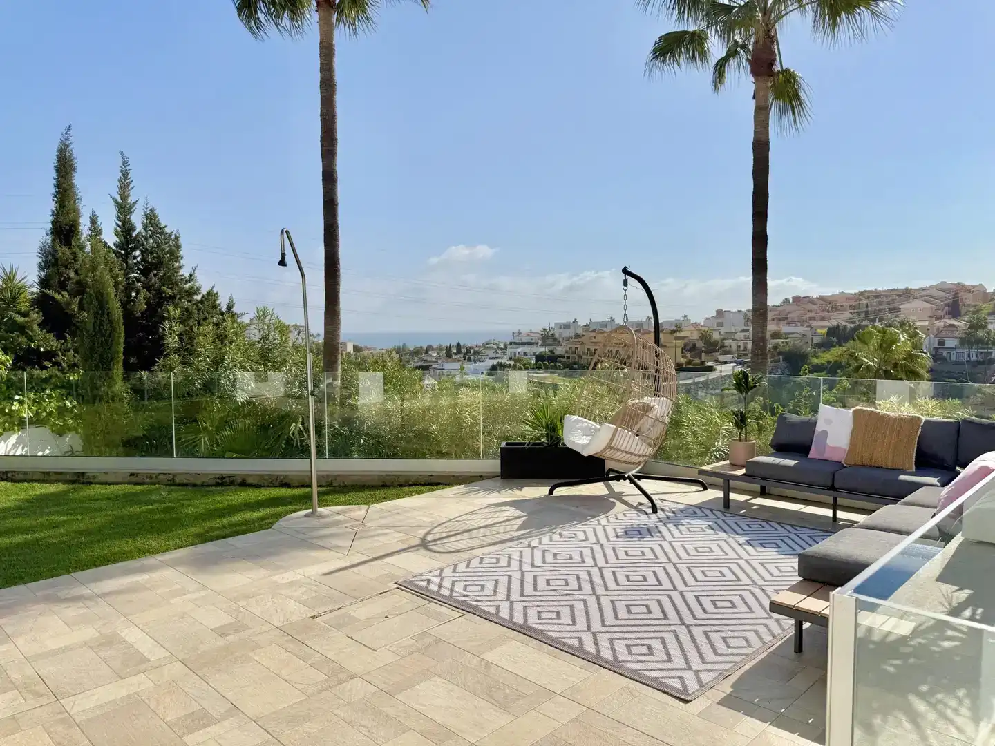 Terrassa de Casa o xalet en venda en Mijas amb Aire condicionat, Piscina i Balcó