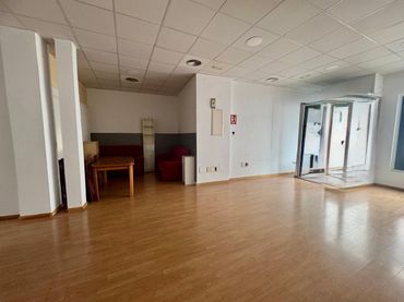 Gewerbefläche zur Miete in Centro