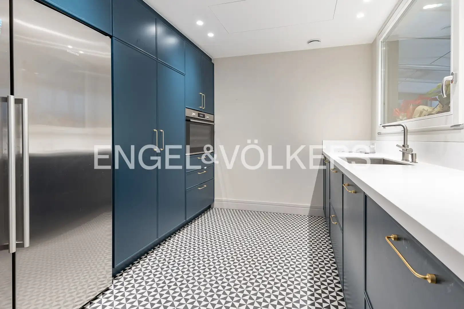 Kitchen of Flat for sale in Barcelona  with Air Conditioner, Heating and Parquet flooring