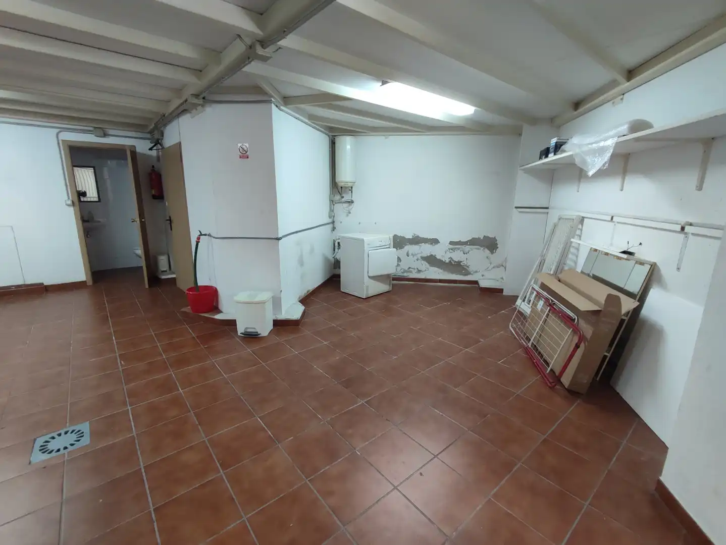 Local de alquiler en A Coruña Capital  con Amueblado