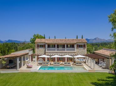 Maison rustique avec piscine à vendre à Pollença Poble