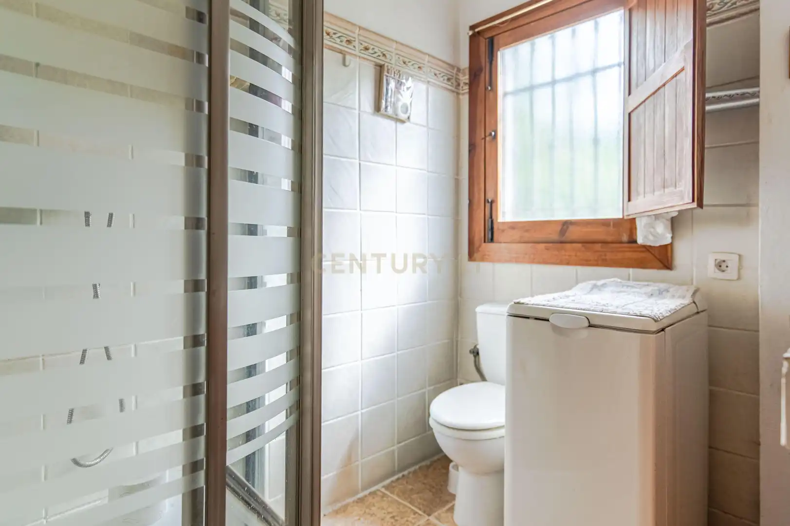 Bathroom of Houses for sale in Salobreña  with Private garden, Storage room and Washing machine
