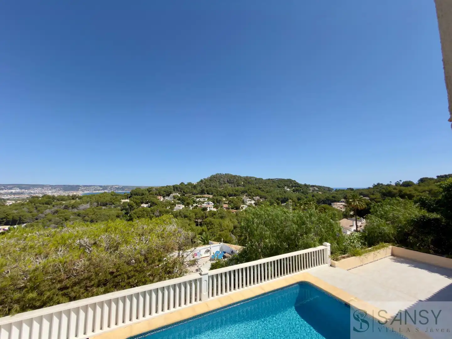 Vista exterior de Casa o xalet en venda en Jávea / Xàbia amb Aire condicionat, Calefacció i Traster