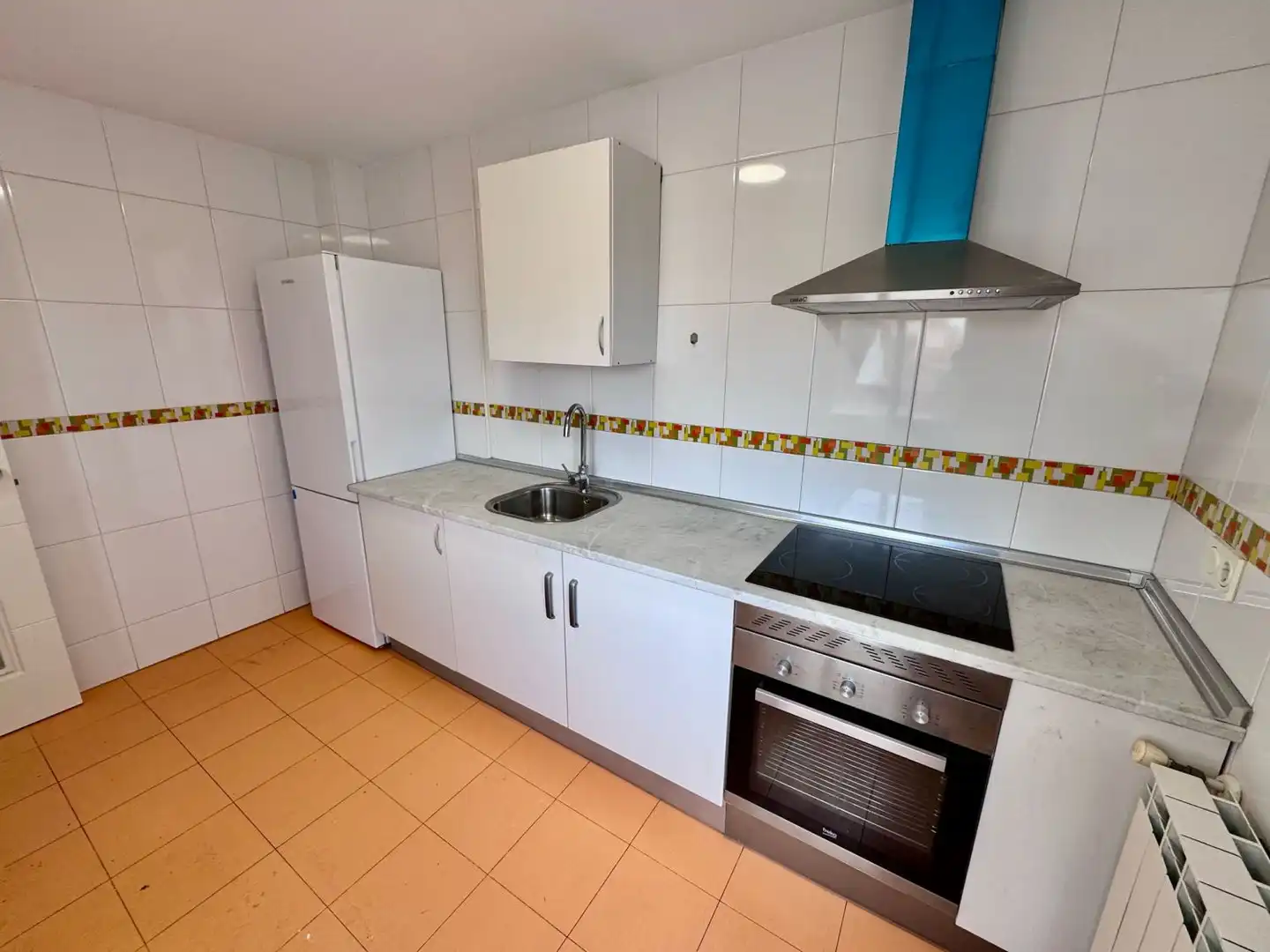 Cocina de Estudio en venta en Valdepeñas con Calefacción y Balcón