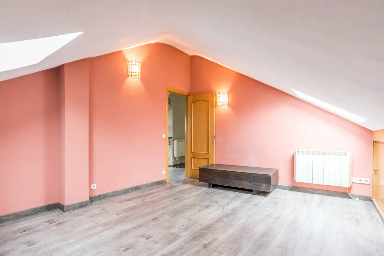 Habitación de Ático en venta en Collado Villalba con Aire acondicionado, Calefacción y Piscina comunitaria