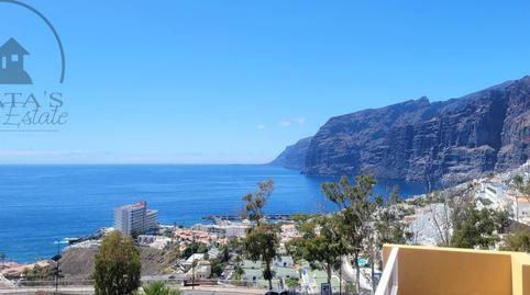 Foto 2 de Piso en venta en Puerto de Santiago, Santiago del Teide