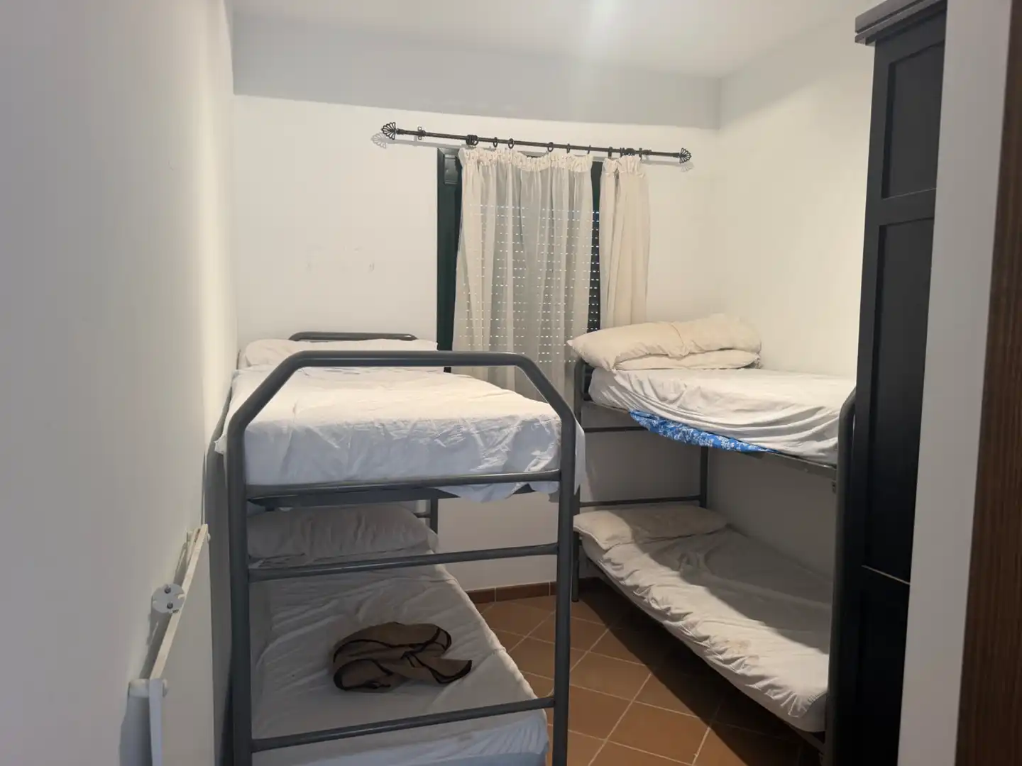 Schlafzimmer von Haus oder Chalet zur Miete in Almonte mit Möbliert